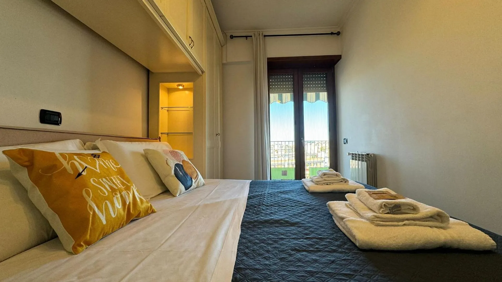 Cozy Flat With Balcony Apartment Rome